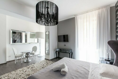 Town House Roma, Забронировать Отель Отели Рима с парковкой, рядом с Колонна Марка Аврелия, Парковка