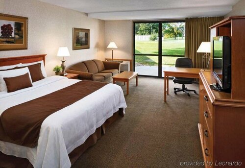 Lake Okoboji Resort and Conference Center, Prenota Resort Okoboji Iowa