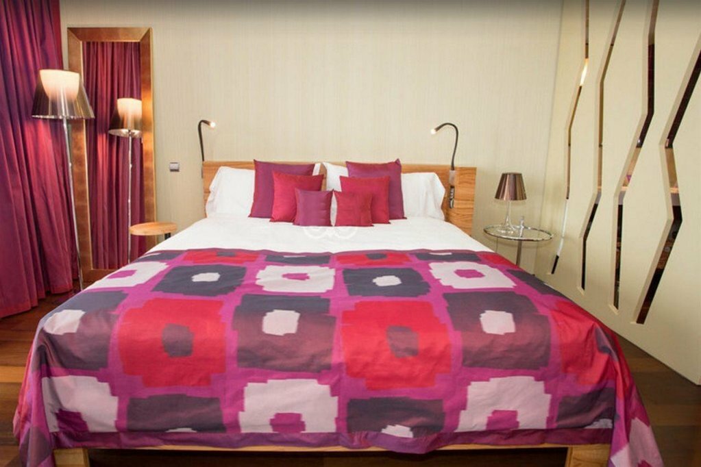 Bohemia Suites & Spa