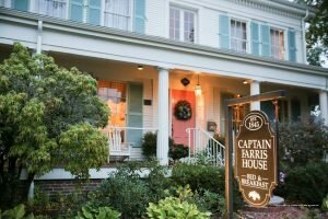 Captain Farris House, Забронировать Отель «постель и завтрак» Саут-Ярмут Полуостров Кейп-Код