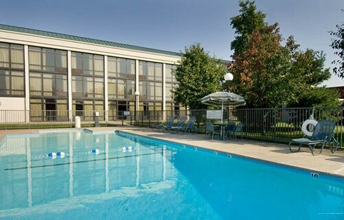 Drury Plaza Hotel Columbus Downtown, Забронировать Отель Колумбус штат Огайо