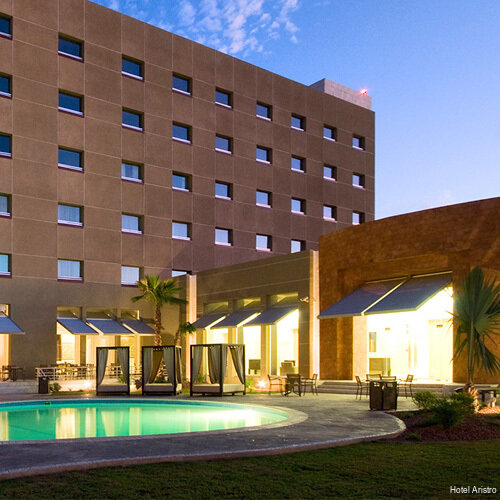 Hotel Lucerna Mexicali, Réserver Hôtel Hôtels à Mexicali avec piscine, Piscine
