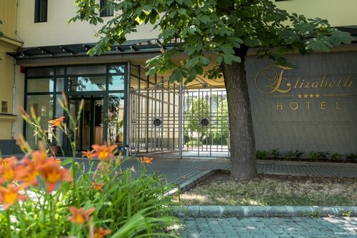 Elizabeth Hotel, Réserver Hôtel Hôtels à Bekes avec piscine, Piscine