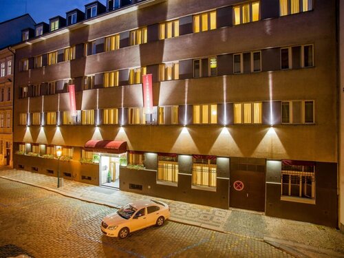 Cloister Inn Hotel, Забронировать Отель Прага 01 Прага, рядом с Пражские куранты