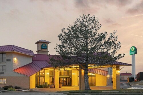 La Quinta Inn & Suites by Wyndham Salt Lake City - Layton, Book Hotel Layton hoteller med morgenmad, Morgenmad