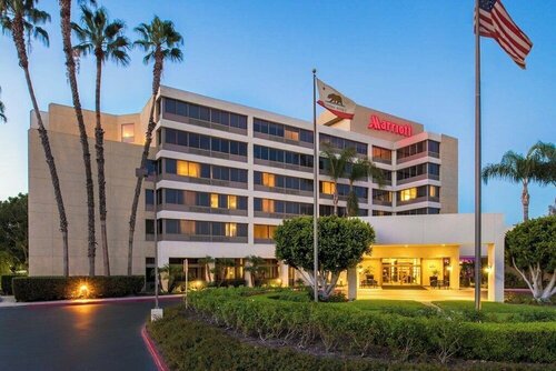 Fullerton Marriott at California State University, Забронировать Отель Фуллертон Disneyland California