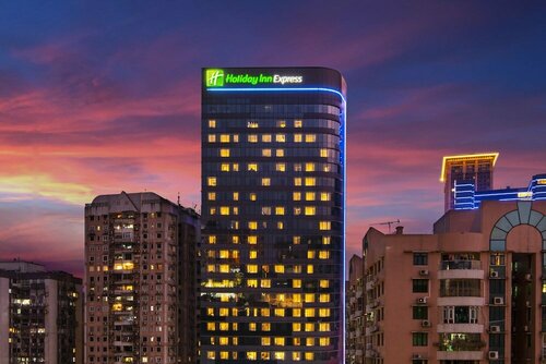 Holiday Inn Macau, Book Ferieresort Businesshoteller i Macau, 4* 5*