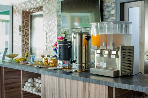 Evergreen Suite Hotel, Забронировать Отель Отели Сураттхани с парковкой, Парковка