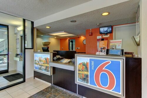 Motel 6 York, Varaa Motelli York 