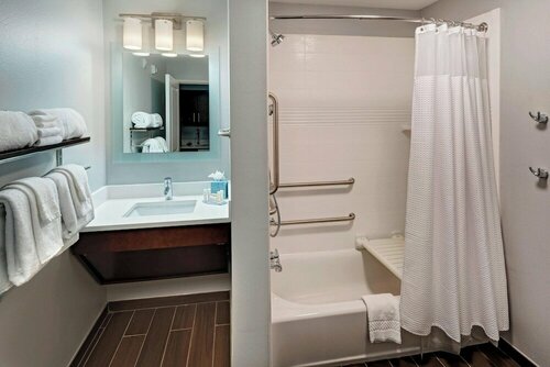 TownePlace Suites Baton Rouge Port Allen, Book Hotel Hoteller i Missouri med morgenmad, Morgenmad