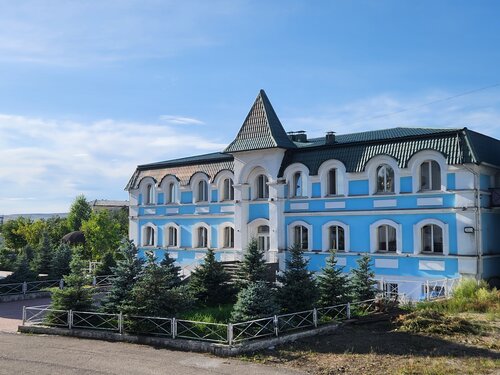 Palomnicheskij Tsentr Voskresenskiy Guest house, Boek Pension Kyzyl Republiek Toeva