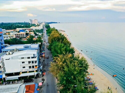 The Beach Cha Am Suite, Rezervovat Hotel Hotely v Petchaburi se snídaní, Snídaně