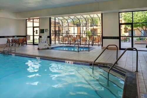 Courtyard by Marriott