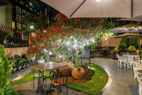 Hotel Antigua Miraflores, Varaa Hotelli Miraflores Lima, lähellä Republica Square