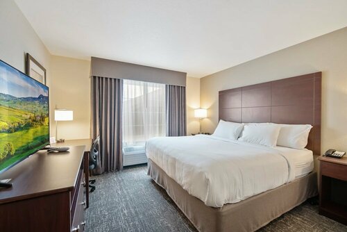 Cobblestone Hotel & Suites - Austin, Đặt Khách sạn Austin Minnesota