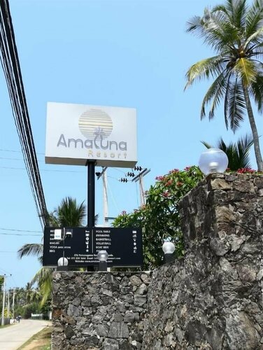 Amaluna Resorts, Забронировать Отель Отели Округа Гампаха с завтраком, Завтраки