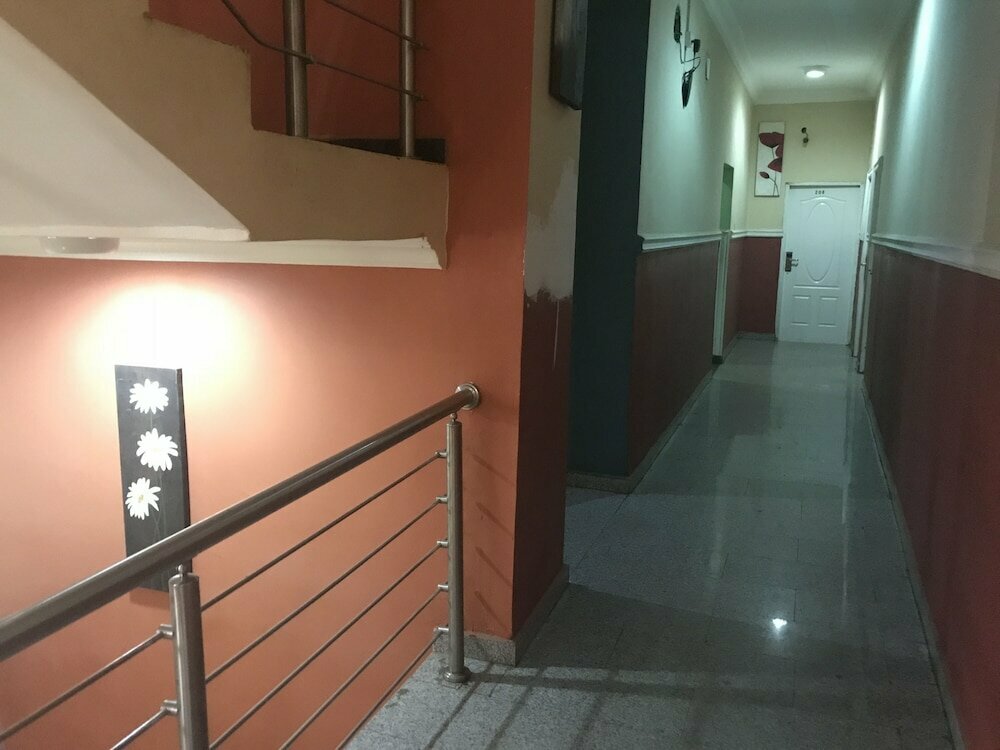 Tripoint Richmond Hotel