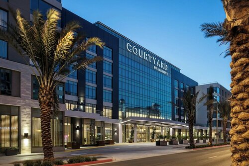 Courtyard by Marriott Los Angeles Monterey Park, Забронировать Отель Монтерей-Парк Большой Лос-Анджелес