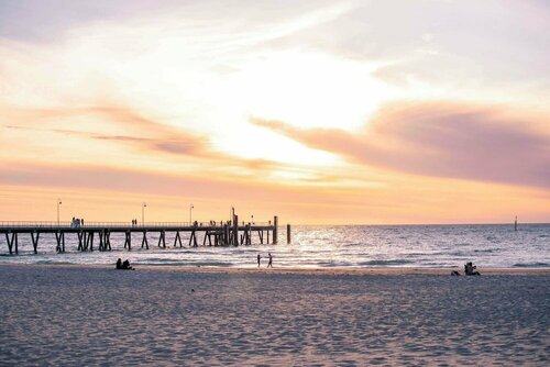 Spinway Adelaide - Oaks Plaza Pier, Забронировать Отель Отели Аделаиды с парковкой, Парковка