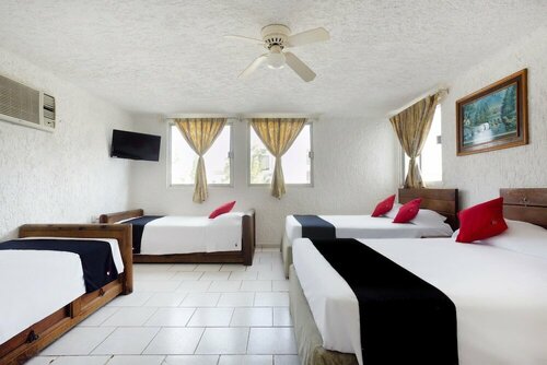 Capital O Farallon Inn, Varaa Hotelli Cancún Quintana Roo