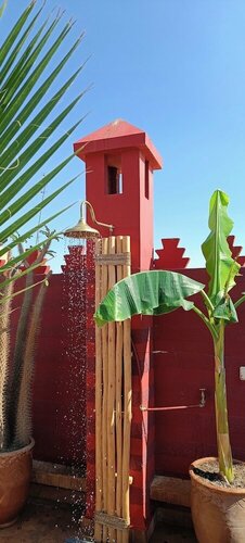 Riad Asrari Hammam spa, Забронировать Отель Отели Марракеш-Тенсифт-Эль-Хауз с парковкой, Парковка