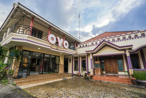 Hotel O Central Batu Near Jatim Park 3 Formerly Bunga Matahari Hotel