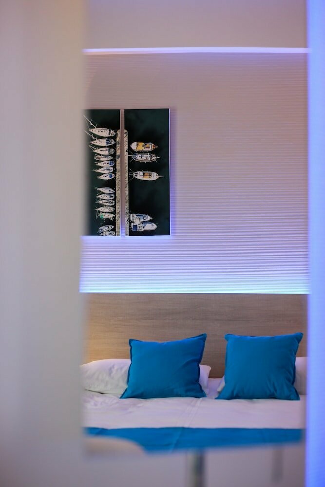 Les Palmiers Beach Hotel