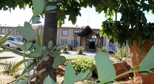 Adansonia Hotel, Забронировать Отель Франсистаун Ботсвана