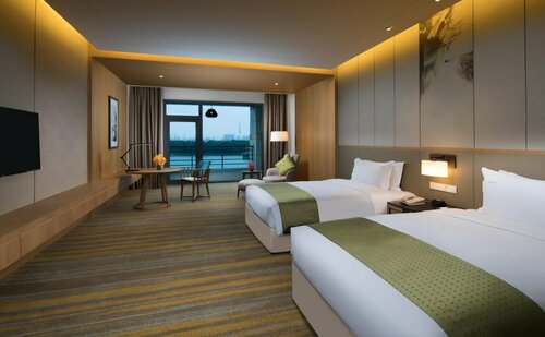 Holiday Inn Kunshan Huaqiao by IHG, Rezerwuj Hotel Huaqiao Jiangsu