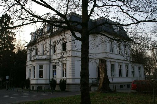 Ferienwohnung Villa Weyermann, Забронировать Вилла Ляйхлинген Северный Рейн-Вестфалия