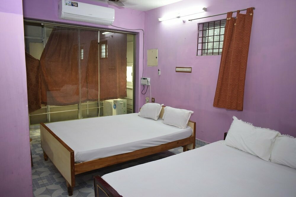 Pari Residential Lodge