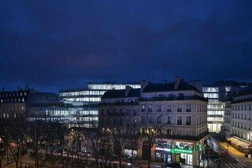 Hôtel de Genève, Забронировать Отель Отели Парижа с парковкой, рядом с Концертный зал «Олимпия», Парковка