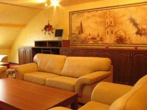 Krone Hotel Bistrita, Забронировать Отель Отели Трансильвании с завтраком, Завтраки