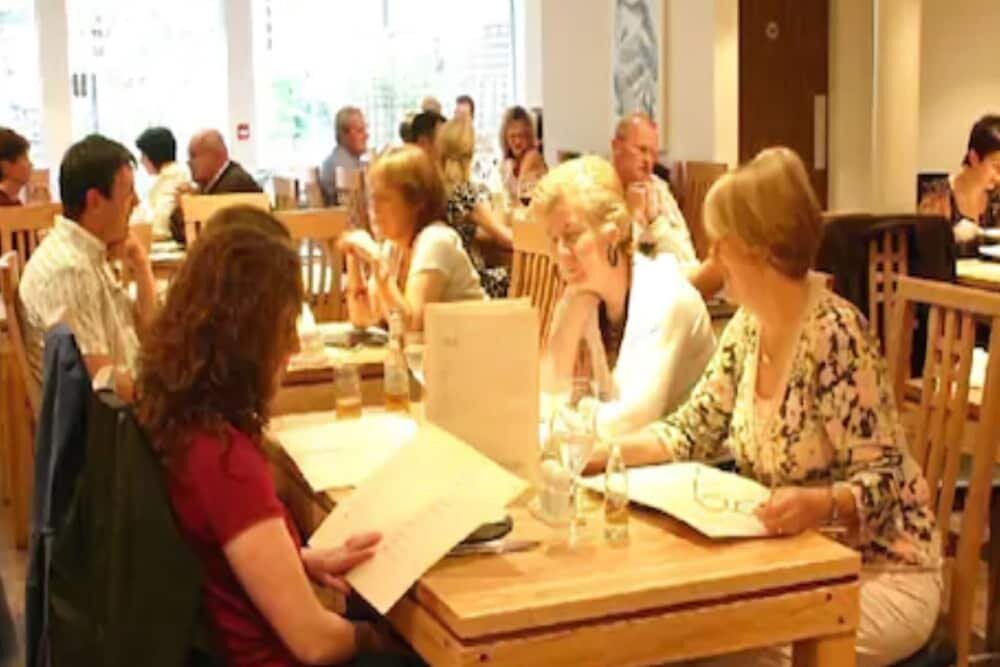 Apparo Restaurant