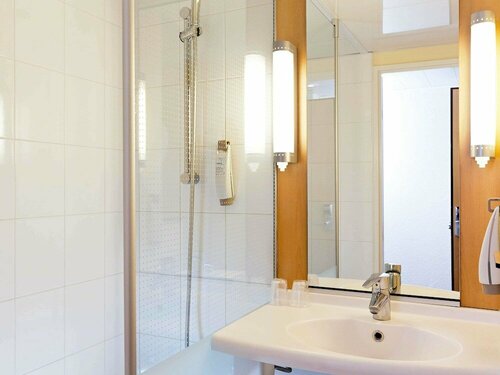 ibis Paris la Défense Esplanade, Забронировать Отель Отели в центре Курбевуа, в центре