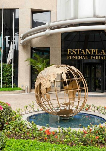 Estanplaza Funchal Faria Lima, Забронировать Отель Отели Сан-Паулу с бассейном, Бассейн