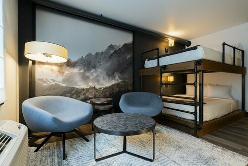 Gravity Haus Breckenridge, Забронировать Отель Брекенридж Горнолыжный курорт Вейл, рядом с Пик 8 Супер-Коннект