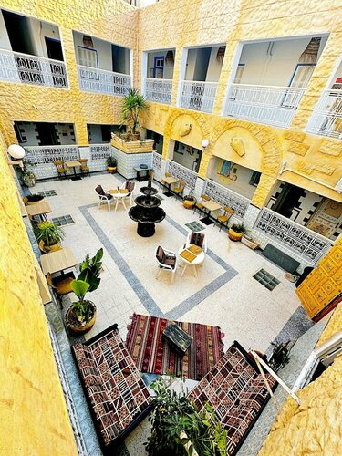 Hotel Paris, Varaa Hotelli Sousse Sousse