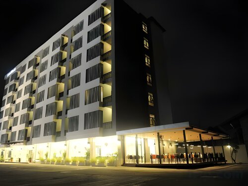 Leenova Hotel, Забронировать Отель Отели Провинции Бангкока с парковкой, Парковка