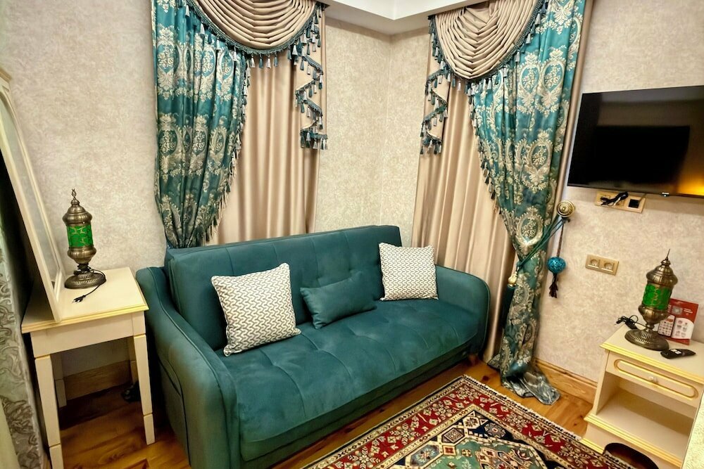 Sultan Tughra Hotel