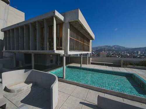 Hotel le Corbusier, Забронировать Отель Отели Марселя с парковкой, Парковка