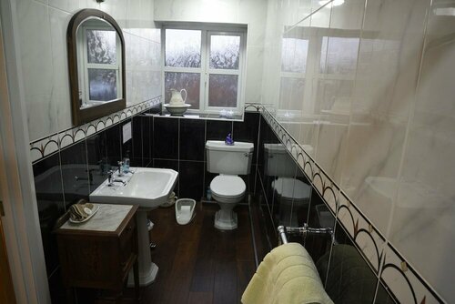 The Grange, Rezervați Bed and Breakfast Hoteluri de afaceri în Merseyside, 4* 5*