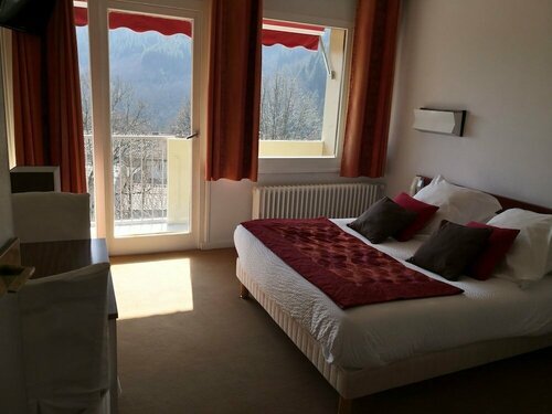 Logis Hotel le Tanargue, Book Hotel Hoteller i Rhône-Alps med parkering, Parkering