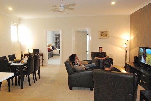 Brayfield Cottage, Reserva ahora Casa o chalet Hoteles en Murray Bridge con aparcamiento, Aparcamiento