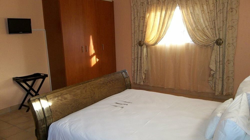 Stiba Guest House