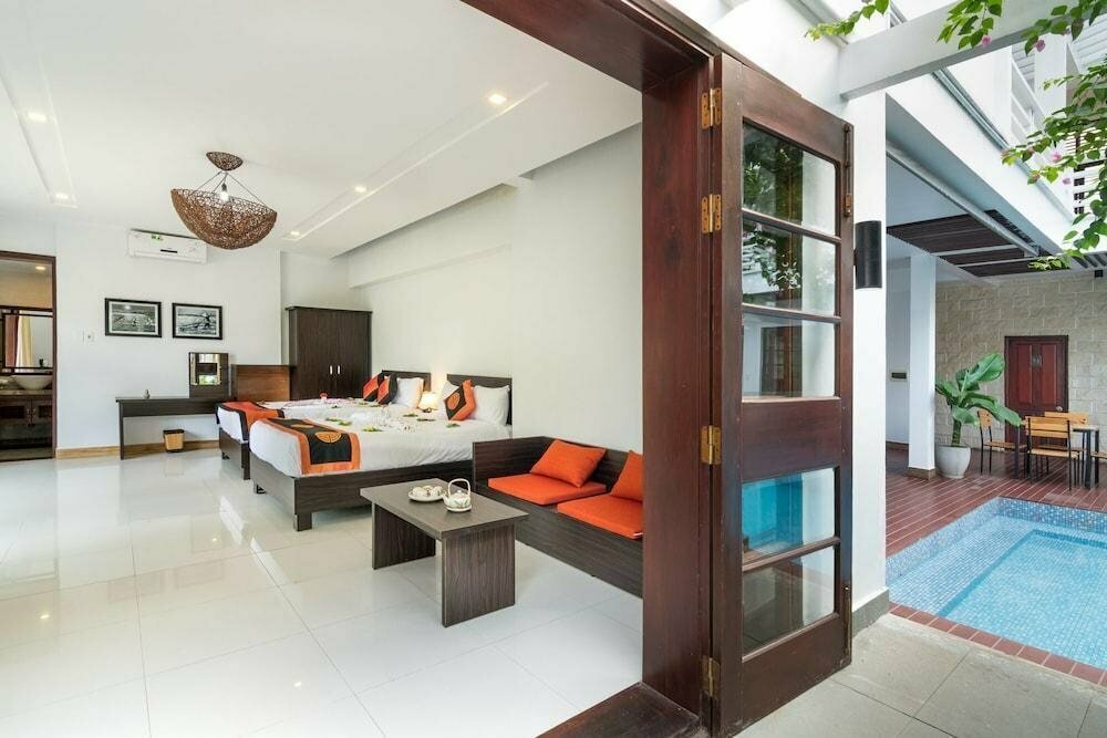 The Chi Villa