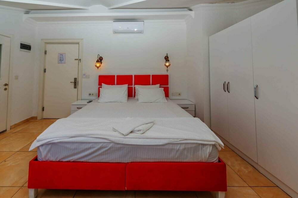 Cennet Life Hotel