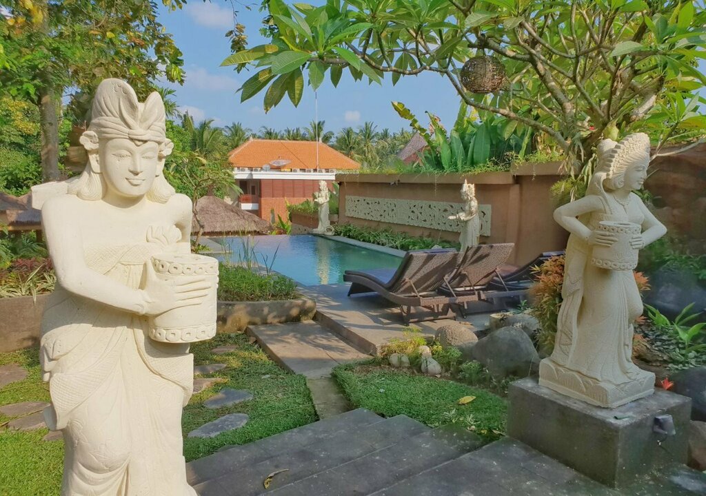 Liyer Spirit House