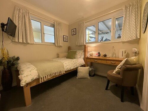 The Great Grubb, Book Bed and Breakfast Totnes Devon