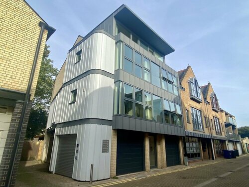 Your Space Apartments - Cambridge Place, Забронировать Апартаменты/квартира Апартаменты Кембриджа, рядом с Cambridge Lakes Golf Course, Апартаменты/квартира